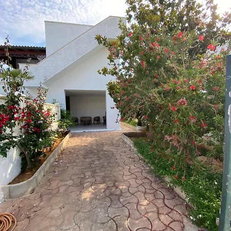 Delle Mimose - Baia Apartmán *