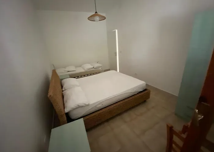 Delle Mimose - Baia Apartment *